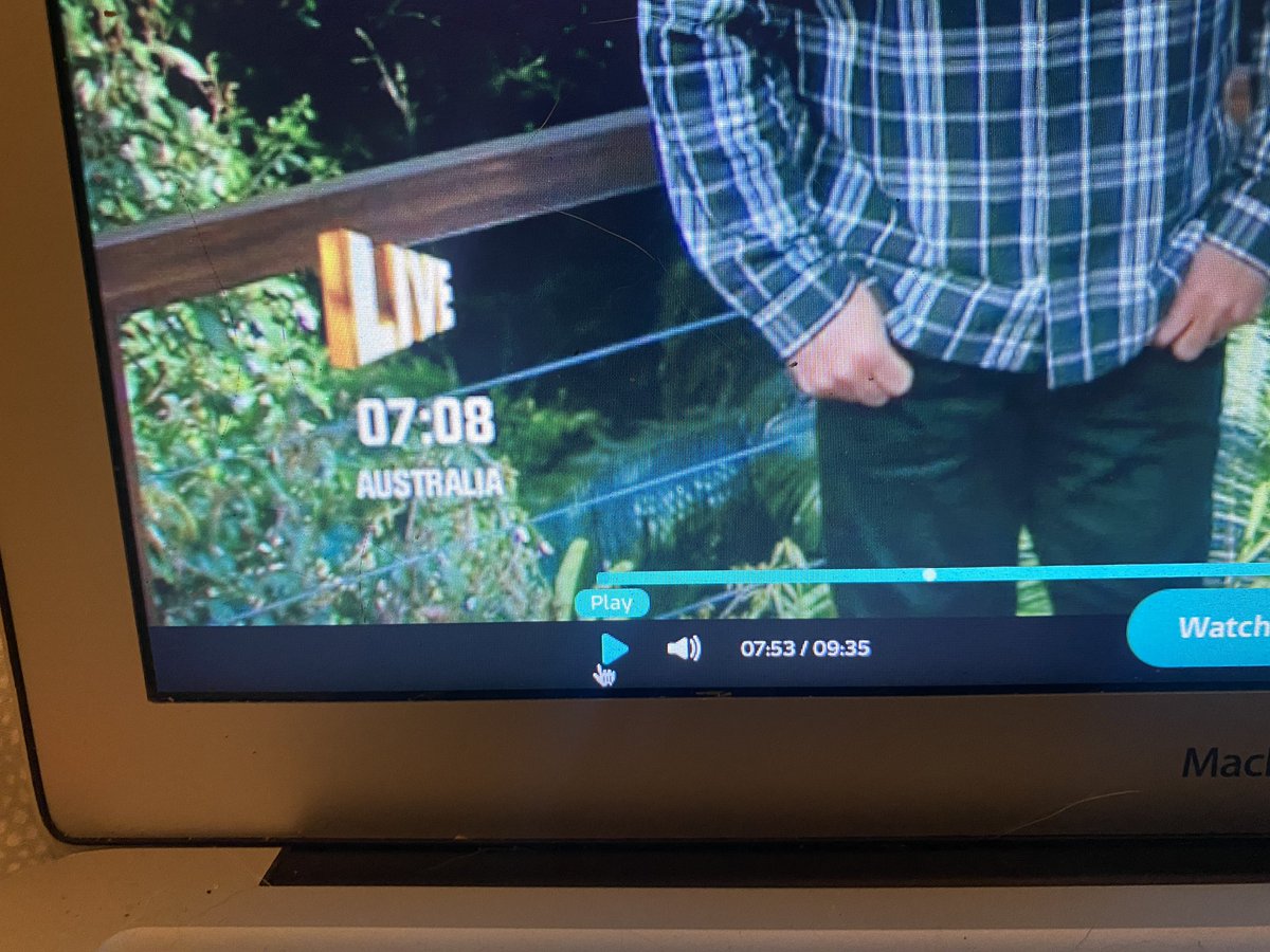 AlexxHowson's tweet photo. @imacelebrity @ITV  I can only watch 9 minutes &amp; 35 seconds of episode 6 on https://t.co/QNuSVmb1Cq  no more of the episode will load please please please fix it asap i neeeeed to watch this eating trial https://t.co/ie12j6B4xY