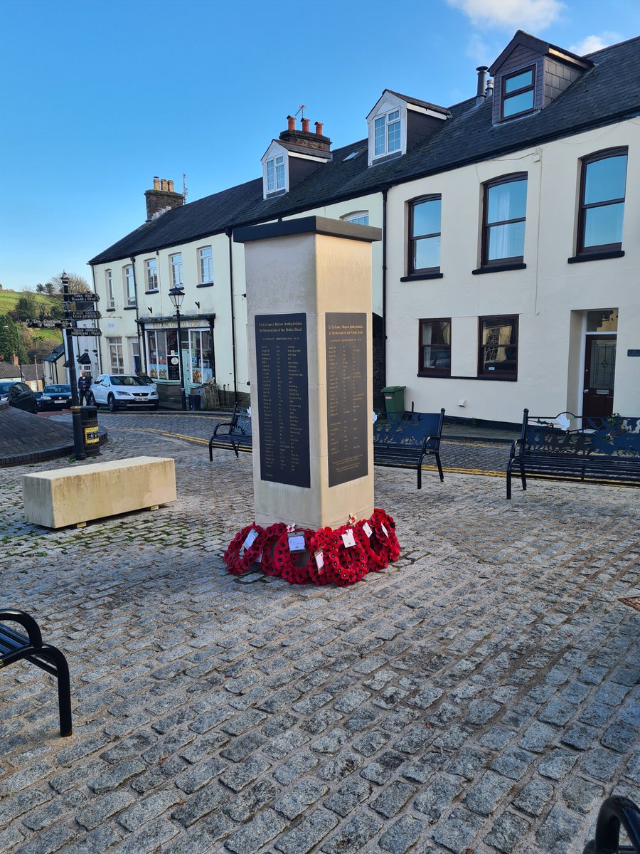 Wales Remembers #RemembranceSunday  #LestWeForget