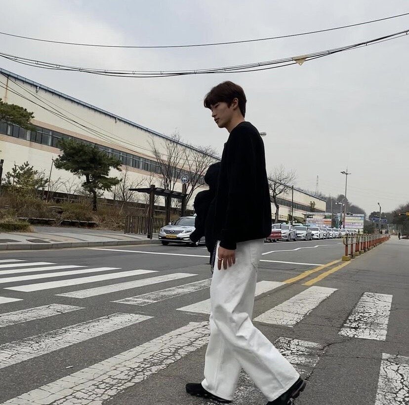 whrbtjdgs's tweet photo. #조규성 사복모음 https://t.co/g7A1saubwr