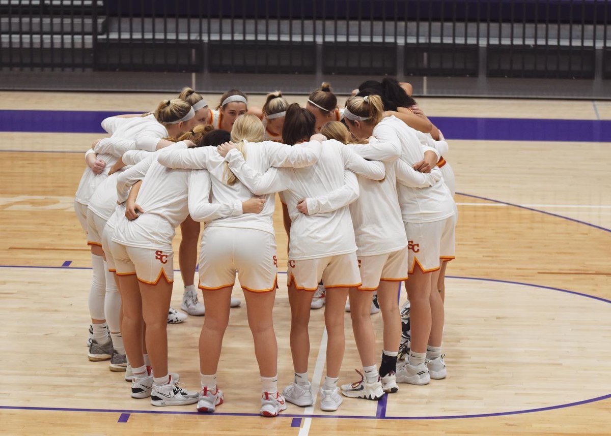 MAKE THAT 650 FOR COACH NIEMUTH!! The support from the girls &amp; Simpson family meant the world to him ❤️❤️ #FAMILY #NIEMUTHNATION