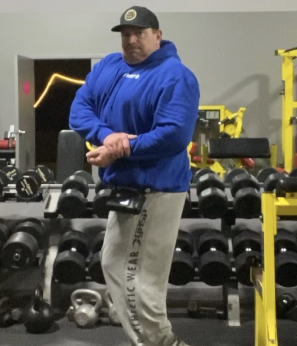 CamJohnson29's tweet photo. To @twentyfivecent… At a loss for words. A guy that welcomed me in and helped me become the best version of myself. Thank you for being an inspiration and an outlet to so many people. The next deadlift session is for you 🕊 #StayTight #BigBreath https://t.co/P0v80K542X