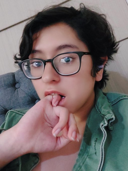 Alguien quiere ir por un helado conmigo? Estoy aburride https://t.co/jqotWiL4iB<a href="/tag/models"class="tags"><span>#models</span></a><a href="/tag/hotviral"class="tags"><span>#hotviral</span></a>