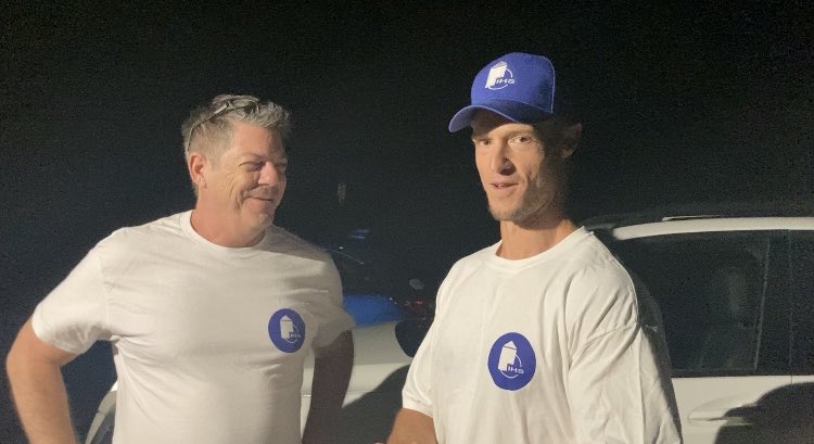 Up early for the start of the “North Shore Challenge 52” double marathon to benefit ⁦⁦<a href="/IHSHawaii/">IHS Hawaii</a>⁩. David Patterson(left)of IHS and ultra runner #AnthonyMurata—started at 5am, at Makapu’u. Will finish in Haleiwa at Haleiwa Joe’s, around 2:00–2:30. Go Anthony! 🏃🏼‍♂️💪🏽 #ns52