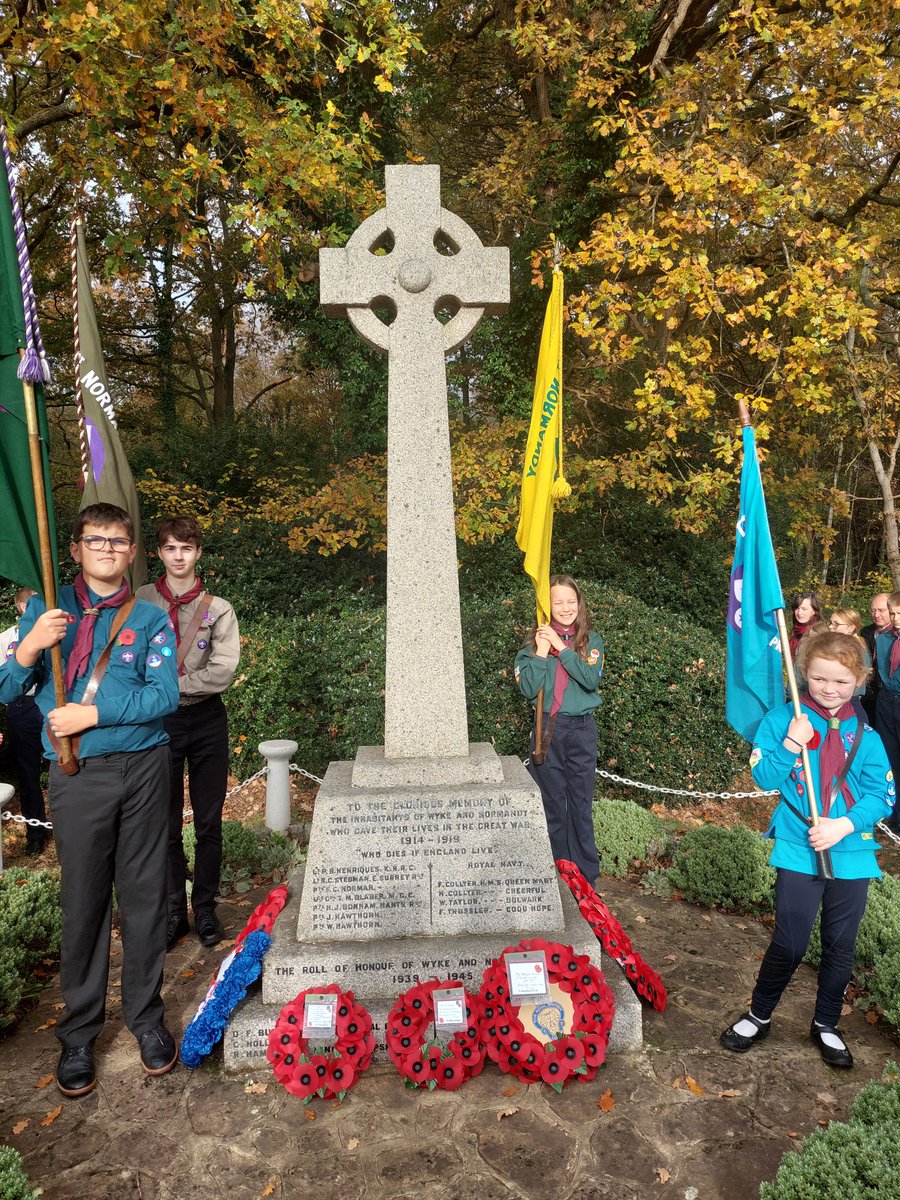 St. Mark's Church, Wyke (@stmarkswyke) on Twitter photo Today we remembered...our poignant service was taken by Reverend Rod Pierce from @HTSM_Guildford and it was a pleasure to welcome Graham Hall from URC Emmanuel Church who said our Intercessional Prayers.
<a href="/CofEGuildford/">Diocese of Guildford</a> Today we remembered...our poignant service was taken by Reverend Rod Pierce from @HTSM_Guildford and it was a pleasure to welcome Graham Hall from URC Emmanuel Church who said our Intercessional Prayers.
<a href="/CofEGuildford/">Diocese of Guildford</a>