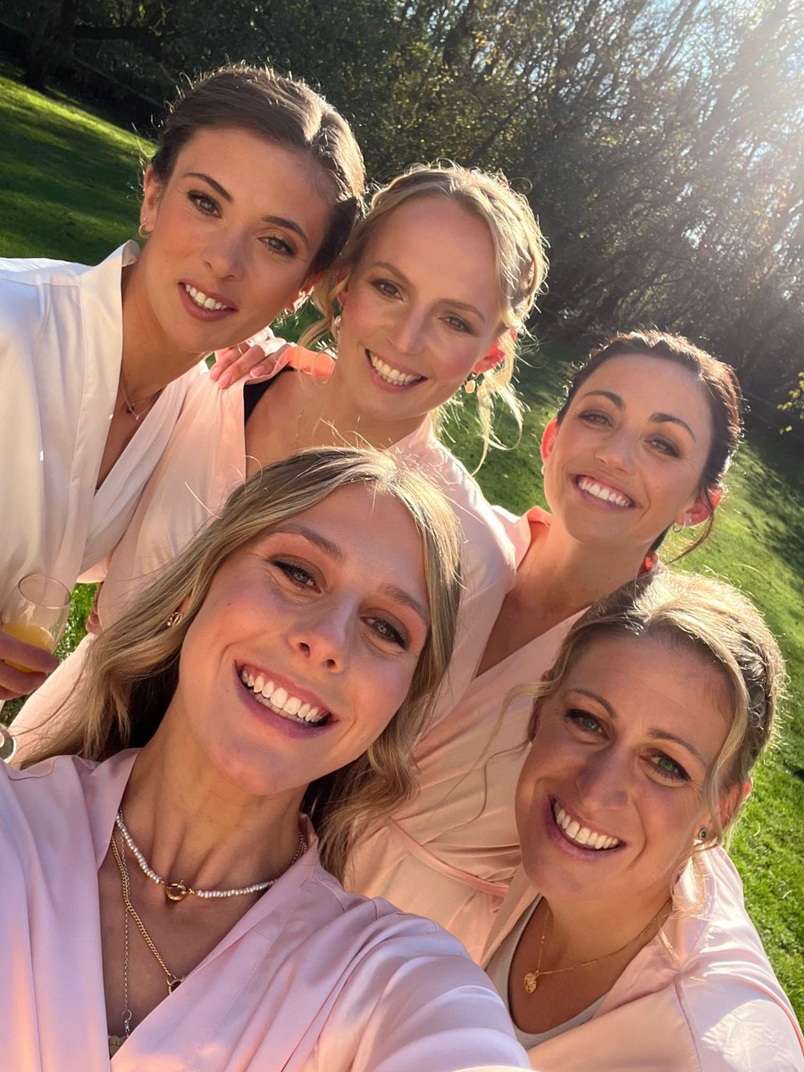 What a truly magical day ! Congratulations <a href="/sophiecoldwell/">Sophie Coldwell</a> <a href="/tomevansultra/">ᵀᵒᵐ ᴱᵛᵃⁿˢ</a> ! The day couldn’t of been more perfect and I’m so grateful to have shared the beautiful day with you ! What a day ! ❤️