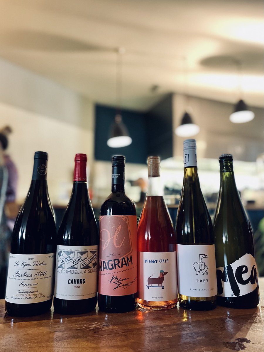 Team photo. @curiousliquids_ Winter Wine Extravaganza ☃️