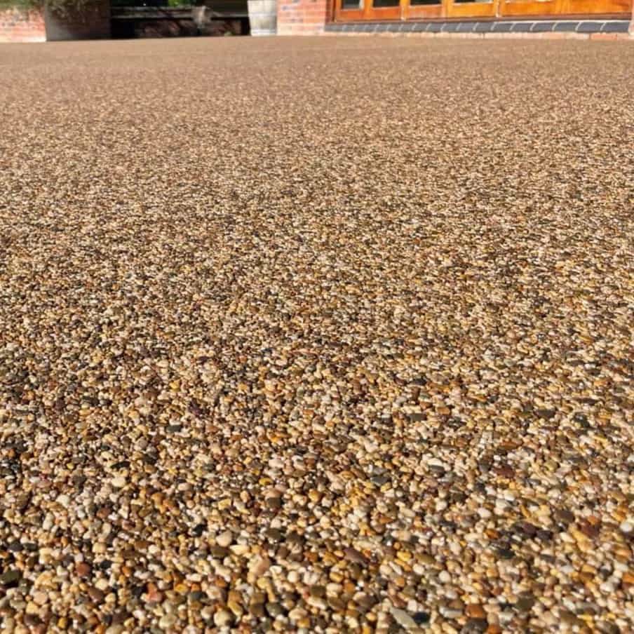 Arab_Crete's tweet photo. Resin Bound Flooring, one of our speciality system, avaible in local market and ready for exports
#resinbound #exposedaggregate #resinflooring #arabcrete #intexarabia #resinboundgravel https://t.co/wrr893Tefw