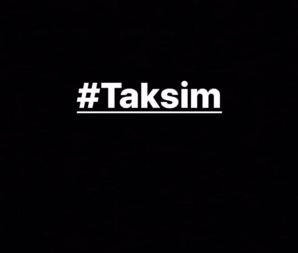 Yapılan kanlı saldırıyı kınıyorum. Vefat edenlere rahmet yaralılara acil şifalar diliyorum.