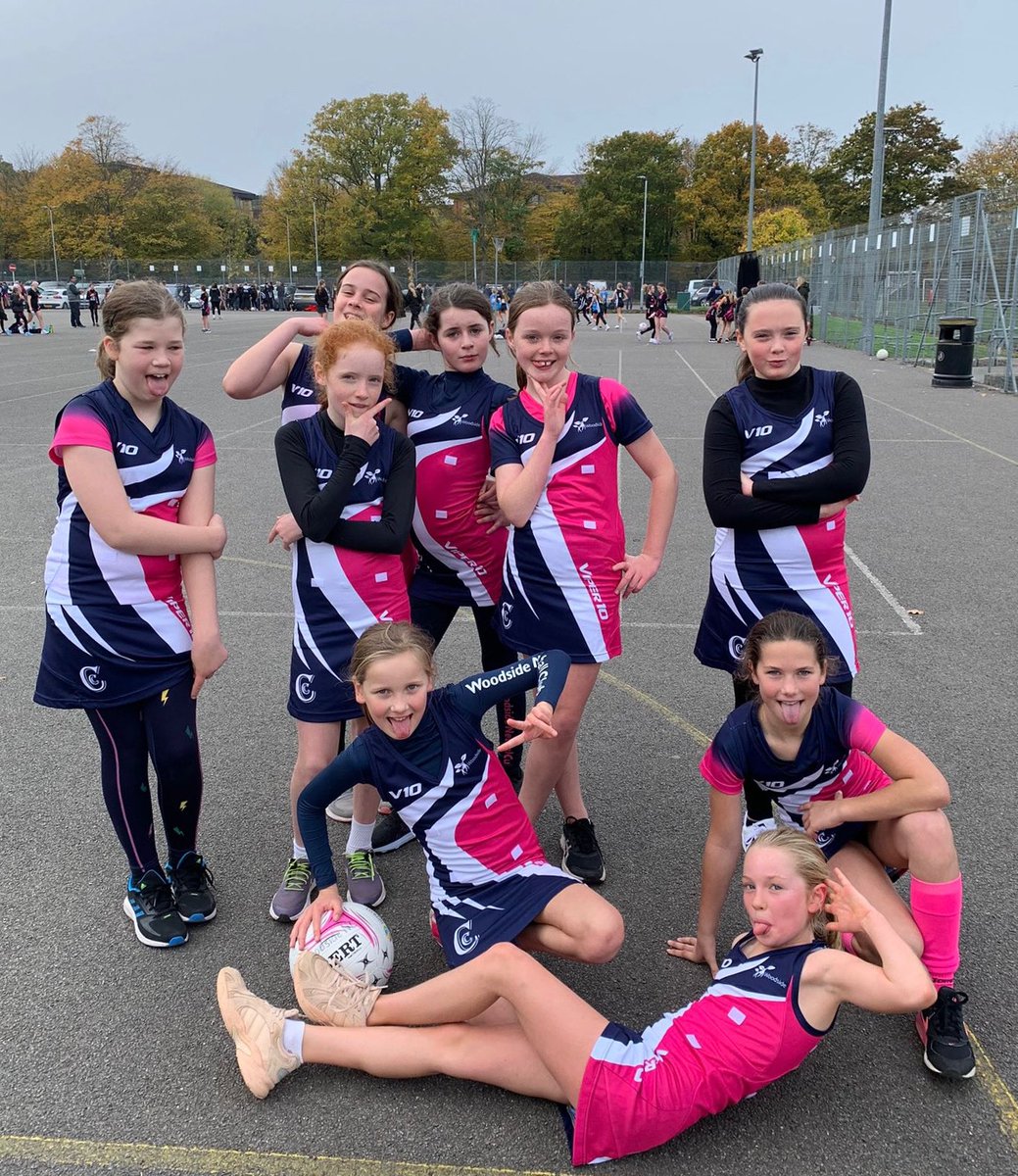Our Badgers thoroughly enjoyed their league games in the WSJNL - no wins for them today but some great play &amp; positive attitude with improvement throughout the morning! Well done everyone 😊🦡
⎯
#WoodsideNC #SussexNetballLeague #NetballSussex