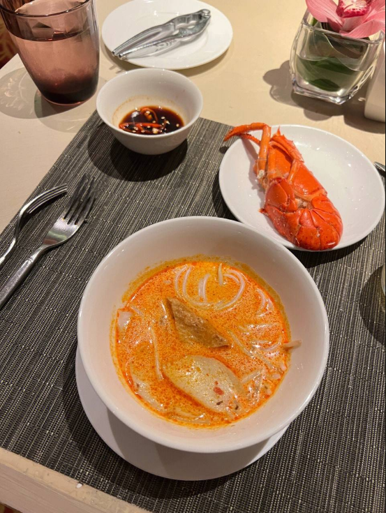 WikiLunar's tweet photo. best sunday 😅😋 https://t.co/mKabgrskRz