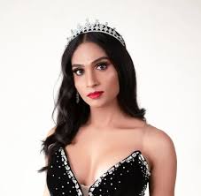 TE_Aravind's tweet photo. #Week5Review
Unfair eviction of #VJMaheswari at this stage of the game.
#BiggBossTamil6
#BiggBossTamil
1. #Shivin ↔️ Undisputed queen of this season. Intelligence and her advice to ayeesha proves her philosophy. She is gaining respect among commoners than anyone as of now. https://t.co/WpwswIpQBH