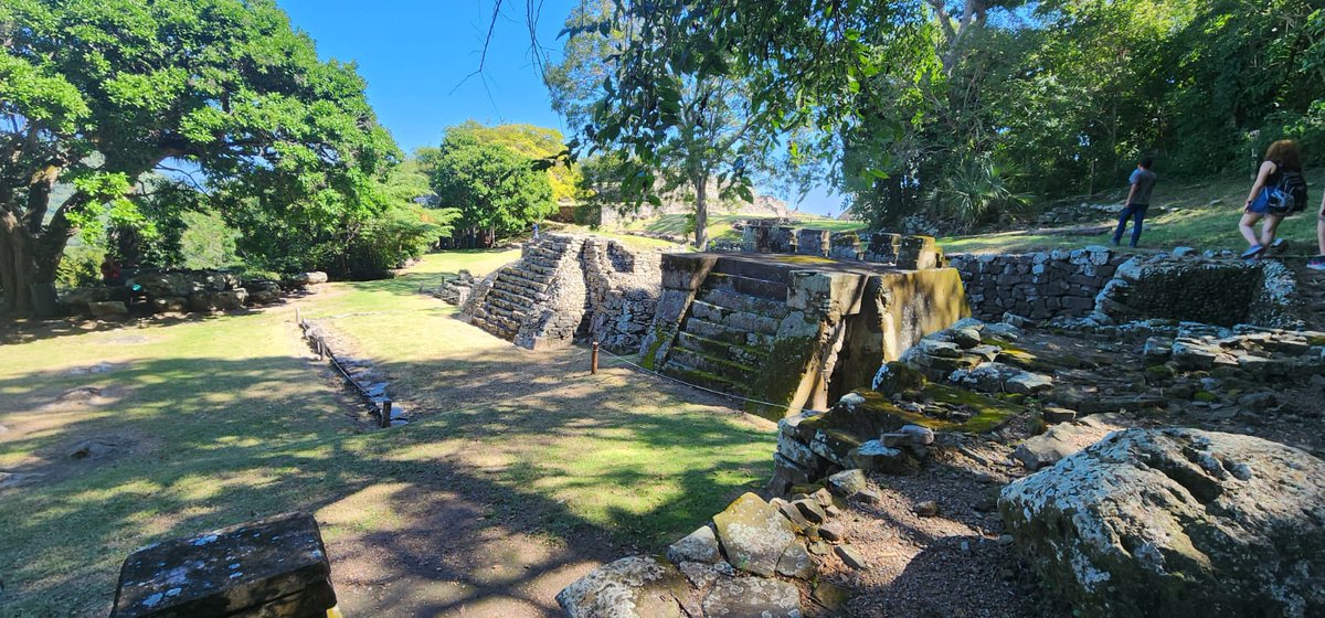 ToursyTickets's tweet photo. ¡Feliz domingo! 😃
El día de hoy les compartimos estas impresionantes fotografías 📸 tomadas durante nuestro tour a La Antigua, Cempoala y Quiahuiztlan. ⛰

📲 Pregunta por disponibilidad

#turismo #LaAntigua #cempoala #Quiahuiztlan #historia  #Veracruz #bloggerlifestyle https://t.co/jgurzMhRvT