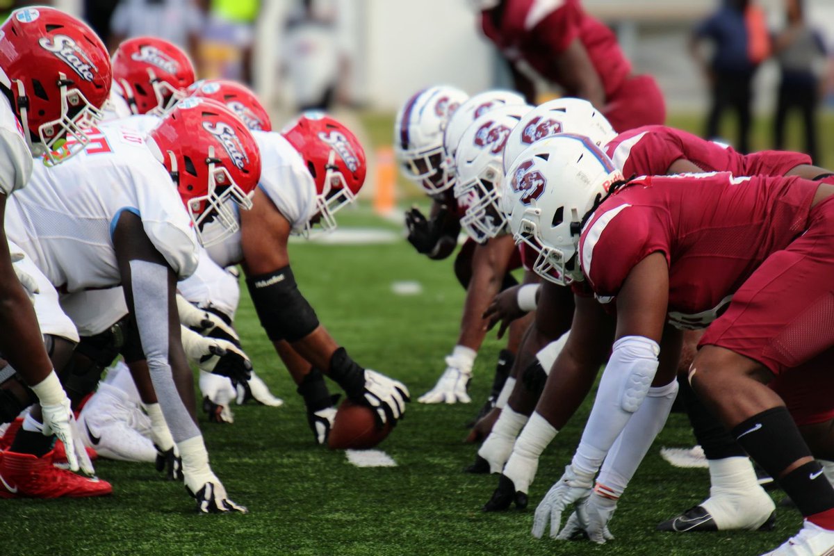 Blessed to say that after a great talk with <a href="/Milstead69/">Coach Milstead</a> <a href="/jbraxton8287/">Coach Jeff Braxton</a> I have received my 2nd D1 offer from Delaware State‼️. <a href="/DelSt_Football/">Delaware State FB</a> <a href="/LoomisFootball/">Loomis Chaffee Football</a> <a href="/coachbanks9/">Adam Banks</a> <a href="/coachwilks77/">Coach Wilks</a> <a href="/730scouting/">730 Scouting</a>