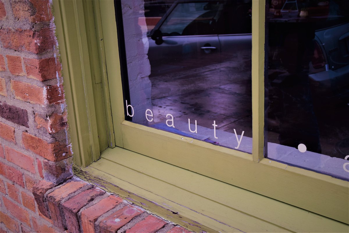 thedrmiki's tweet photo. Randomly perusing my computer and found this #photograph I took while wandering in downtown Fayetteville a few years ago. #photography #photographer #beauty #relevanthashtag https://t.co/glSDEOwlqE