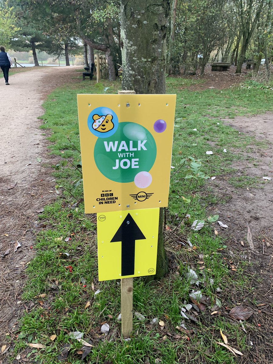 DiamondLitefoot's tweet photo. Great start to Sunday. A lovely 2k Walk with Joe @thebodycoach supported by the fab @rushcliffejp #parkrun team for BBC #ChildrenInNeed #WalkWithJoe #loveparkrun https://t.co/UD7JiOwdO6