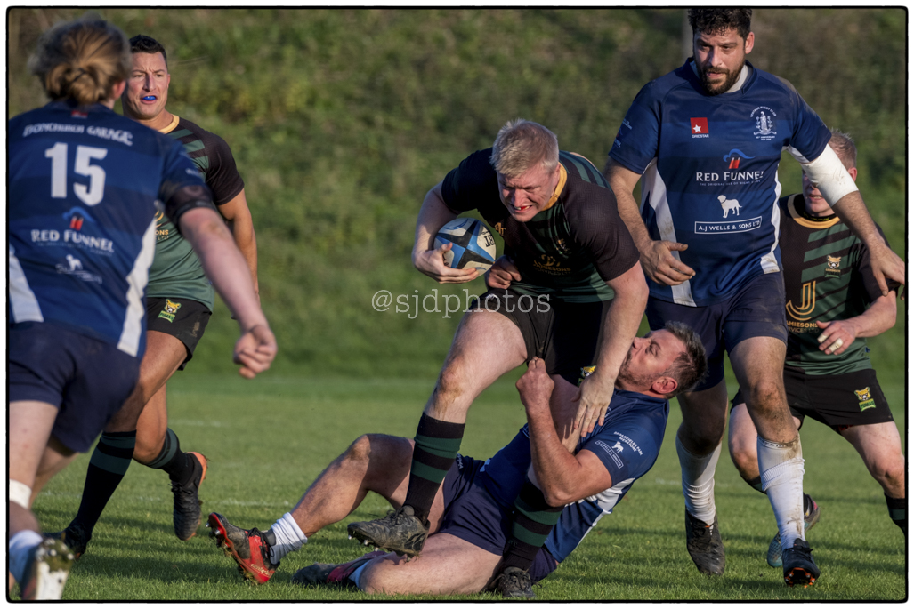SjdDear's tweet photo. Ventnot 1st v Locksheath Pumas @ Watcombe Bottom Isle of Wight @VentnorRFC @LocksHeathPumas @EnglandRugby @RugbyUnionBiz https://t.co/ID7bEh9YIb