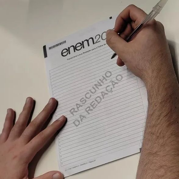 SheoIGroup's tweet photo. 🚨URGENTE: O tema da redação do Enem 2022 é: “Controle de Wave, micro e macro game e a mudança de patching pós mundial e início de pré season". https://t.co/omOszymbuL