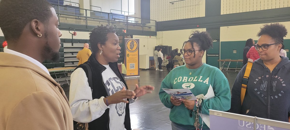 Did you know Vikings are everywhere? Here's an @ECSUAlumni from north NJ sharing the wonders of @ECSU with a prospective student. #VikingPride #HBCU 