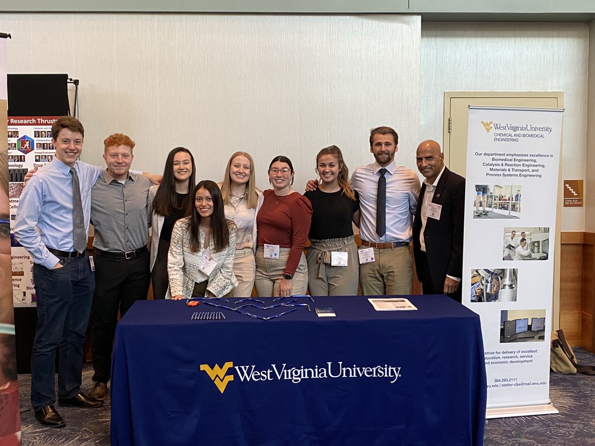Very proud of our superstar CBE ⁦<a href="/wvustatler/">WVU Statler College</a>⁩ undergraduate students who are representing the department at #AIChE2022!