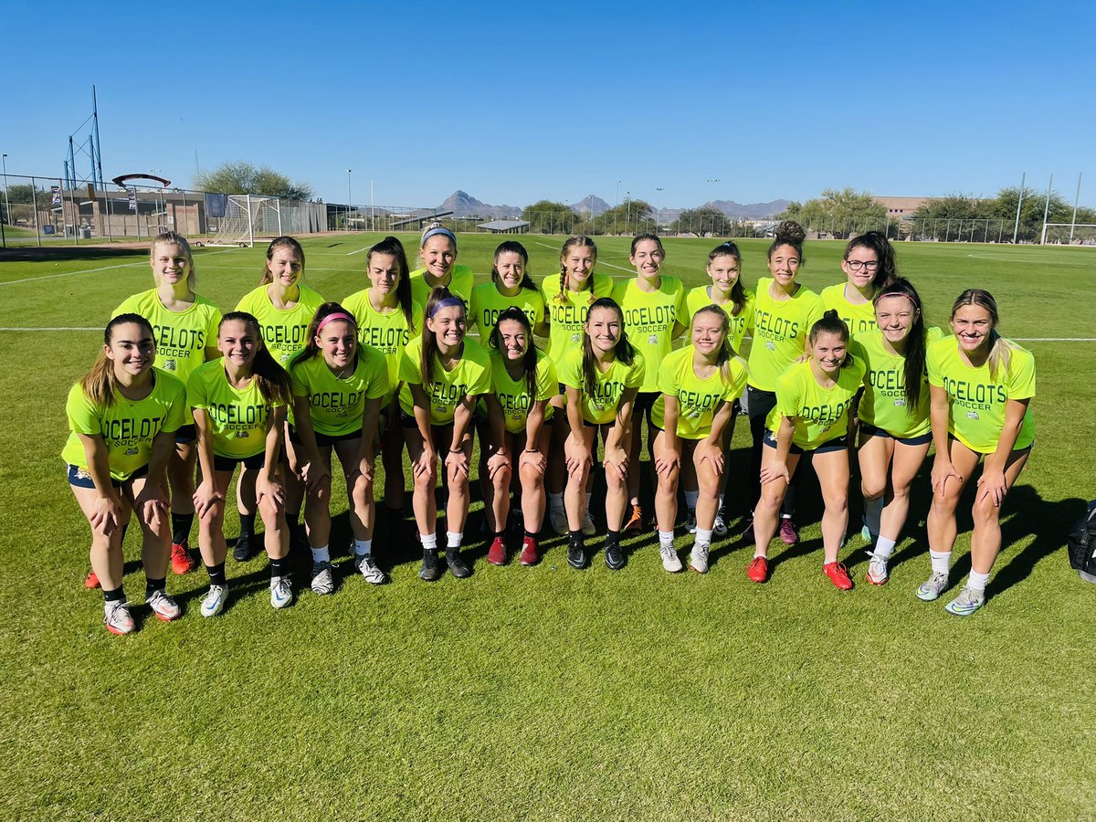 SchoolcraftWSOC's tweet photo. Training Day in Tucson! 
The full @NJCAA experience. Thanks Schoolcraft College Family! https://t.co/ec9vVfyd4N