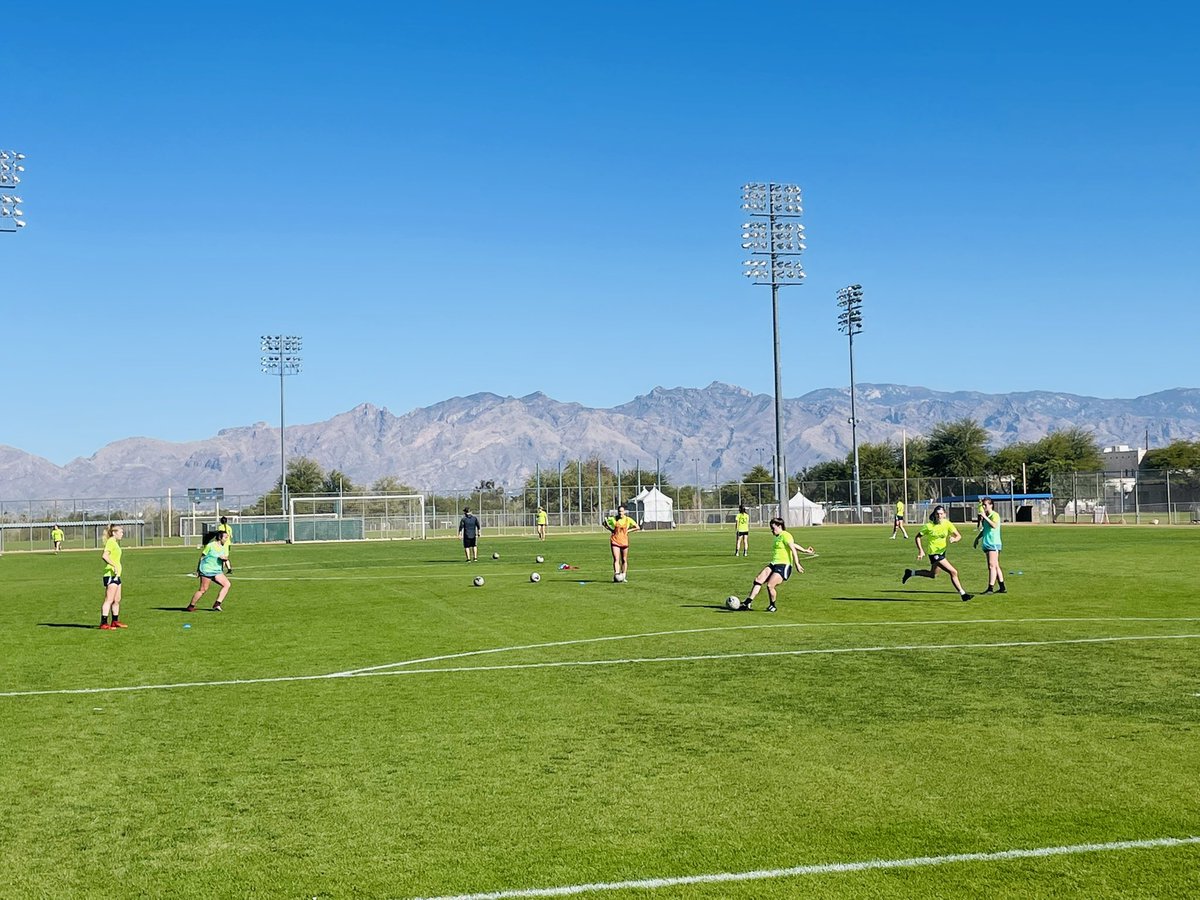 SchoolcraftWSOC's tweet photo. Training Day in Tucson! 
The full @NJCAA experience. Thanks Schoolcraft College Family! https://t.co/ec9vVfyd4N