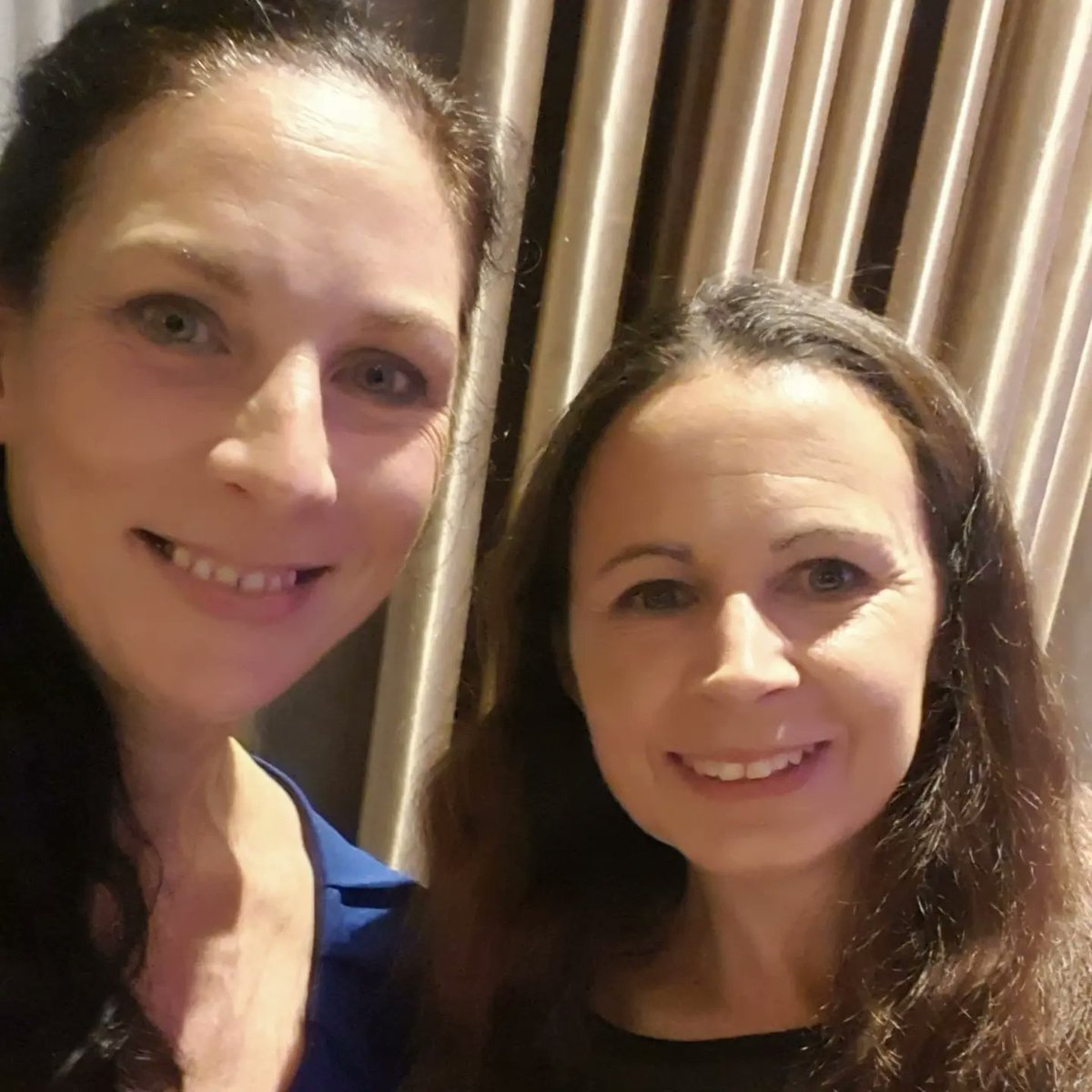 saracrosland's tweet photo. Had such an amazing time at the #RunningAt40plus awards evening. Was great to catch up with @jopavey and meet @LONGKIRS
Still can't believe I was awarded #RunnerOfTheYear - I never win anything!! https://t.co/cRCOzP6FmS