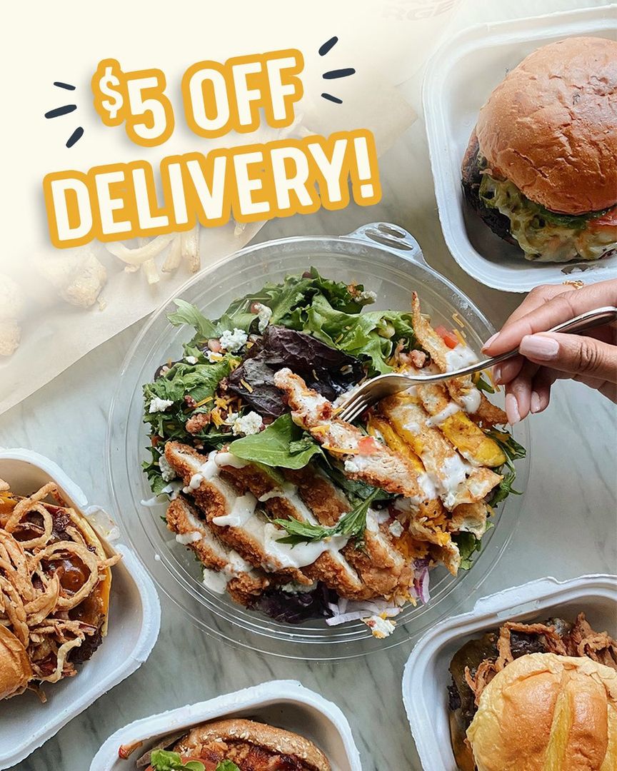 Quebec_Square's tweet image. Game night tastes better with $5 OFF Delivery 🚗🏈 Every Thursday through 11/17 at participating locations. Use code “FIVEOFF” at checkout.

For more details, check out smashburger.com/deals .
#Smashburger #OpenForDelivery via @Smashburger
