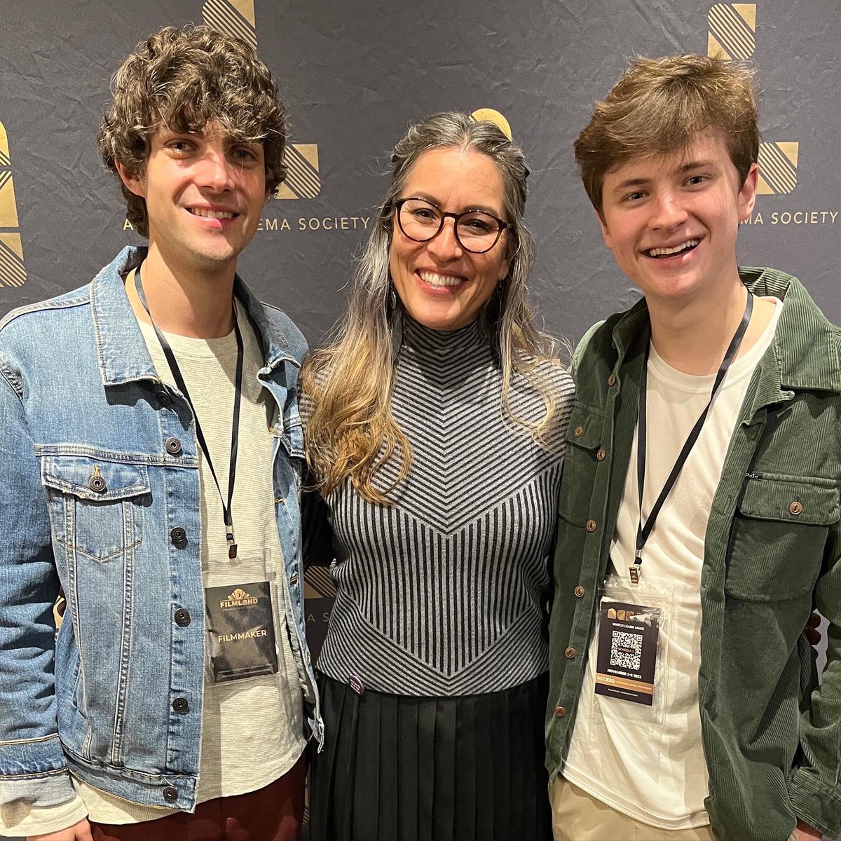 PittsCorbin's tweet photo. My film, SALAD DAYS, is an official selection for @ArkansasCinema’s FILMLAND Digital Experience! Enjoyed visiting with other filmmakers at the event! https://t.co/tmxLSRbcM1