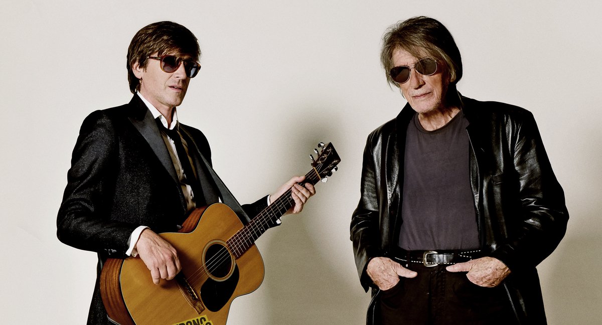 Je vends 2 places pour <a href="/jacques_dutronc/">Jacques Dutronc</a> &amp; <a href="/ThomasDutronc/">Thomas Dutronc</a> 

Date : samedi 19 novembre

Lieu : <a href="/ArenaLoire49/">Arena Loire Trélazé</a> de Trélazé (près d'Angers)

Si intéressé(e), me contacter en message privé !