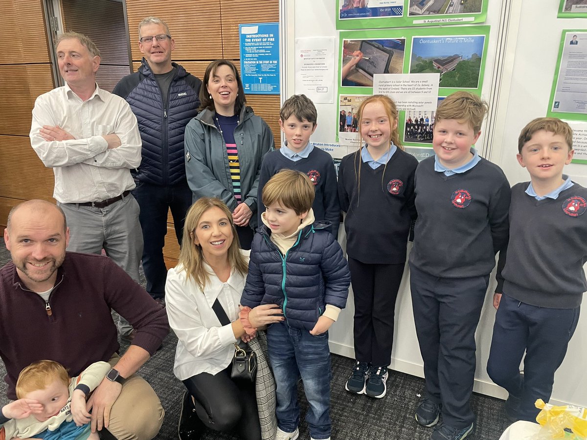 clontuskertns's tweet photo. @galwayscience rocked today with @clontuskertns students sharing their work on #ClimateAction 

Join us as we petition to #BanPlastic on fruit and veg in Ireland 🇮🇪 

📖 https://t.co/0WG5v5j4us🖊 

🎥 ♻️ https://t.co/jKDikxmDjE 🎥 ♻️ https://t.co/FEyFPEWzFc