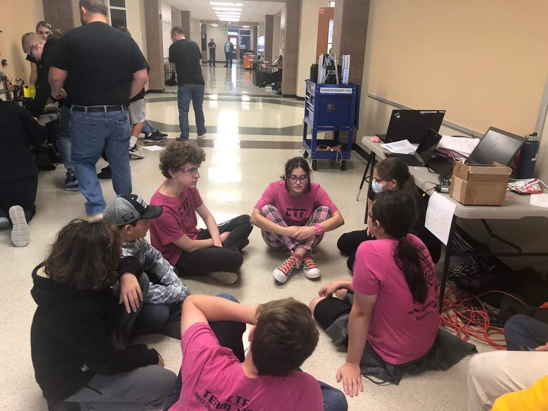 ctf19366's tweet image. We got to meet with several other @FIRSTINRobotics @FTCTeams for a friendly scrimmage at Avon High School to help improve our robot and collaborate with other teams.
#firstenergize #powerplay #morethanrobots #finfam