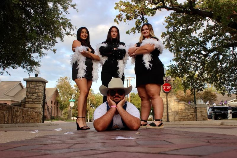 DEEPHER DUDE 2022 tweet media