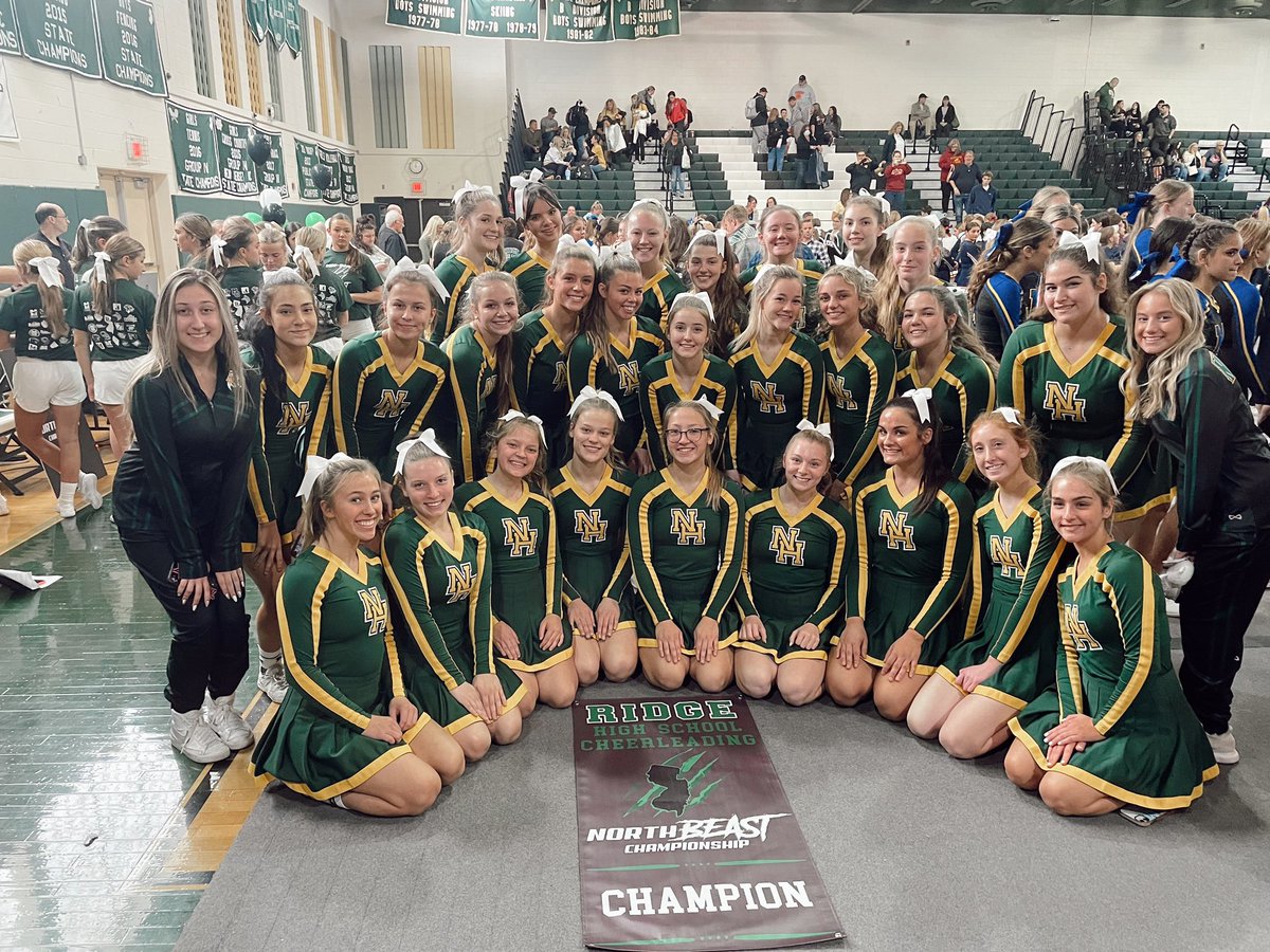 A first place finish today for our gameday routine at Ridge’s Northbeast competition 💚💛🦁 @NHHS_Lions