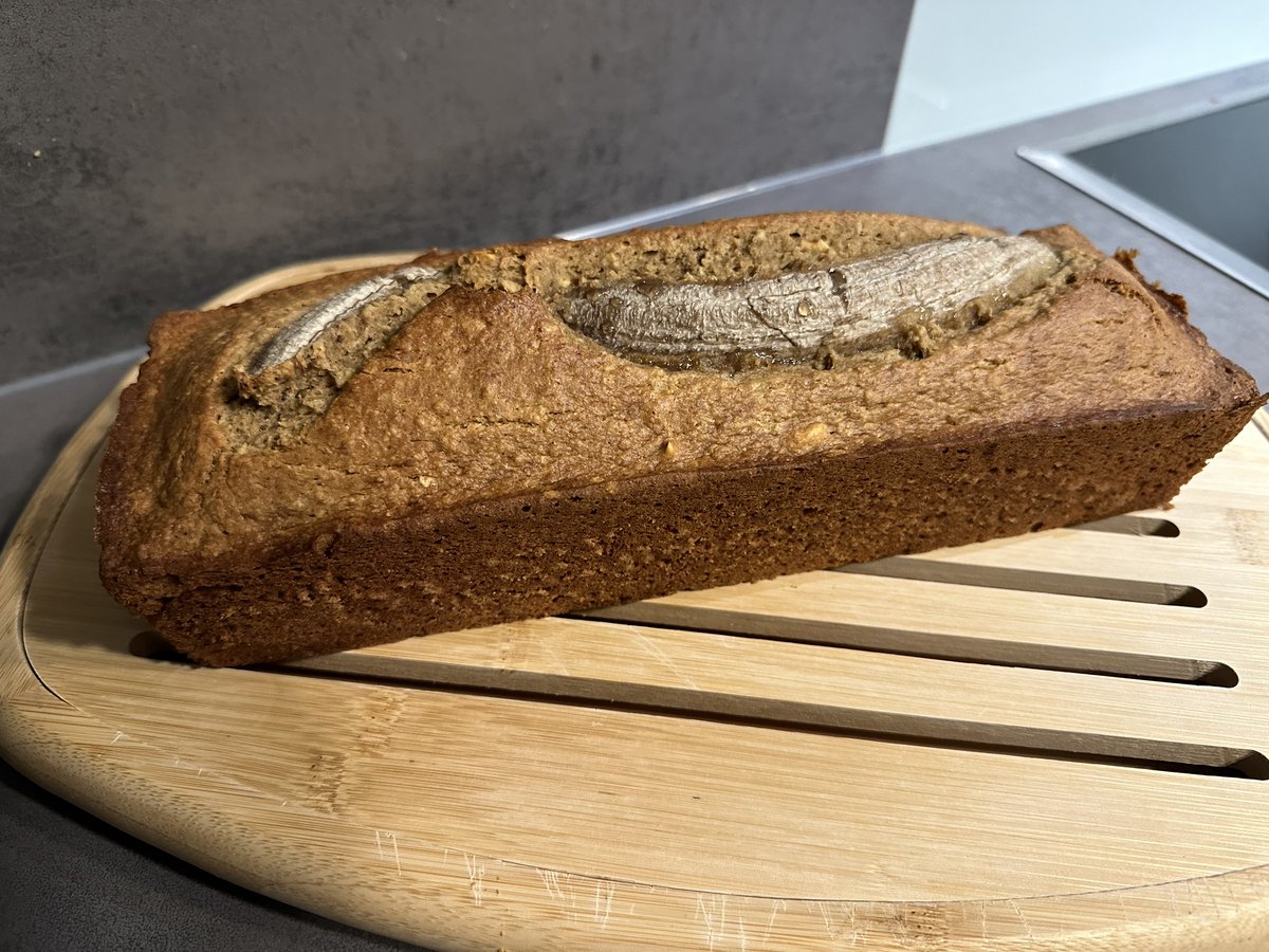 It took me 2.5 years into the pandemic to bake my first banana bread…