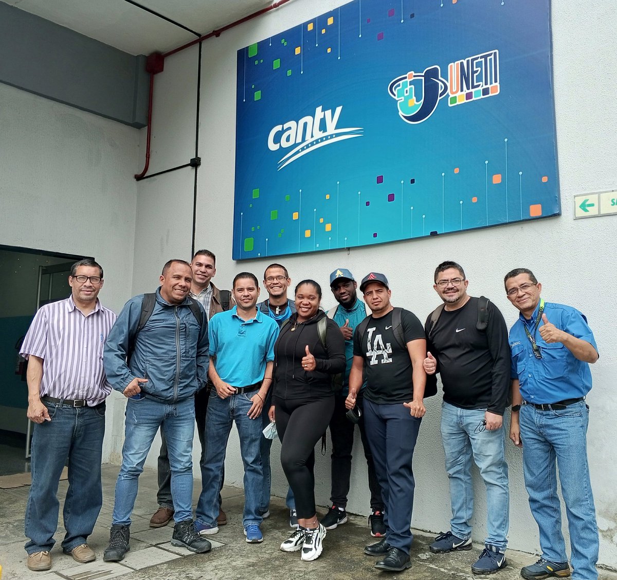 jgalindezp's tweet photo. Los diplomados de la Uneti son una demostración de lo que se logra con trabajo en conjunto @salaprensaCantv @cberbeci1 https://t.co/gZduMpsgkX