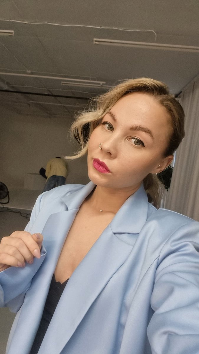 Лена Медведева 🍑💎 (@e_lena_medvedev) on Twitter photo 