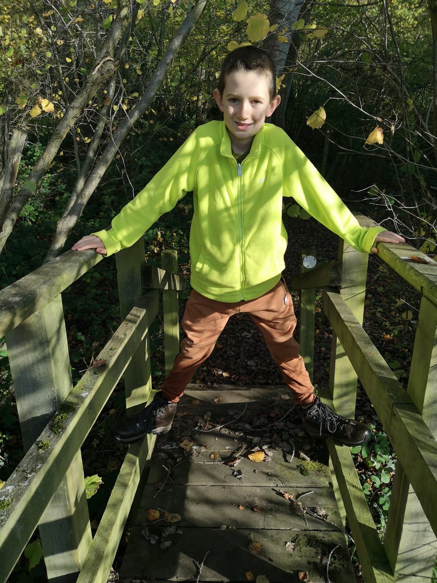 CazAdams3's tweet photo. Day 5 of Jack walking the #ThreeChoirsWay - from Stoke Lacy to Knightwick, Worcs; 8.5 miles; 25,000 steps. He's raised £3000 for @worldlandtrust from 4 activities @SteveBackshall #OperationOcelot @LeeDingain @REGUABrasil @BBCGlos @GlosCCGreens @BBC @ITV
https://t.co/uBW4HeaaVy https://t.co/MkgGgUvZOB
