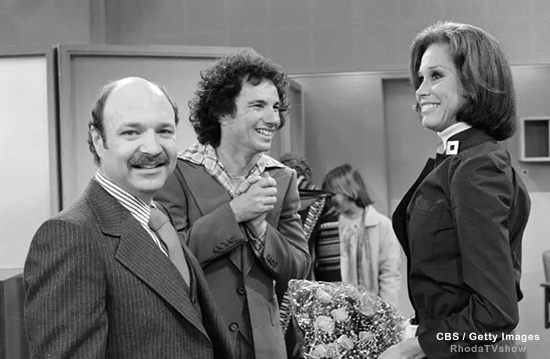 RhodaTVShow's tweet photo. David Davis was an amazing &amp; talented man.  We are so lucky he shared his talents with "The Mary Tyler Moore Show," "Rhoda" &amp; more.

https://t.co/HjZ6bbLLIl
--
#DavidDavis #LorenzoMusic #MaryTylerMoore #TheMaryTylerMooreShow #Rhoda #ValerieHarper #JulieKavner #Taxi Photo 1977 https://t.co/GMPWBaT6Ma