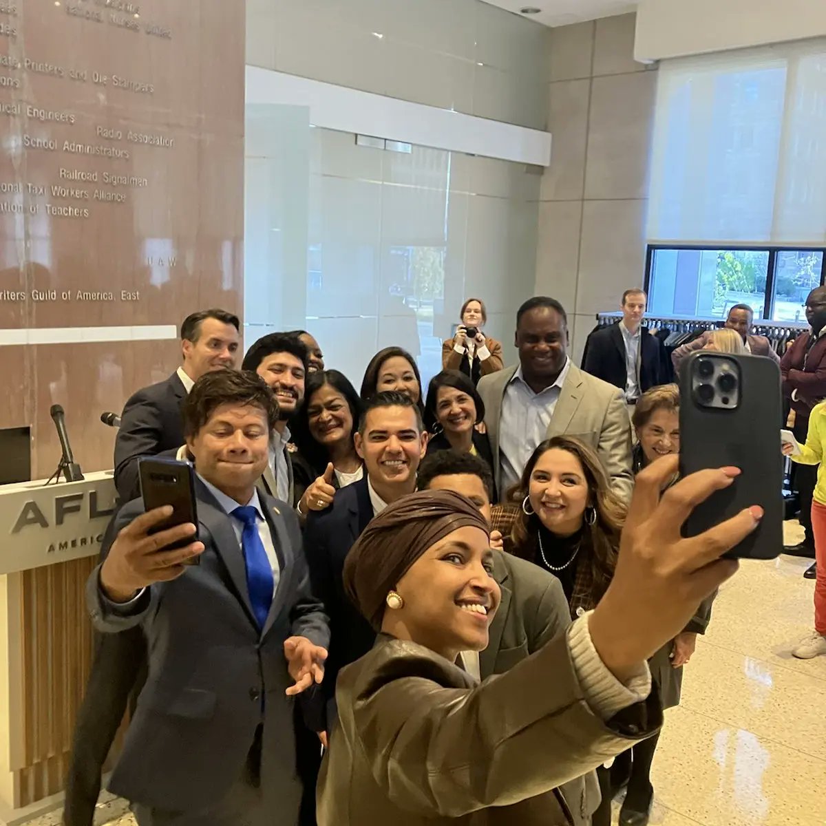 DeliaRamirezIL's tweet photo. I'll be in DC all week for New Member Orientation and we are kicking things off by spending our first full day with the new members of the Congressional Progressive Caucus. I'm thrilled to have such a powerful and diverse group of progressives to work with in my first term. https://t.co/iS5mfUamqT