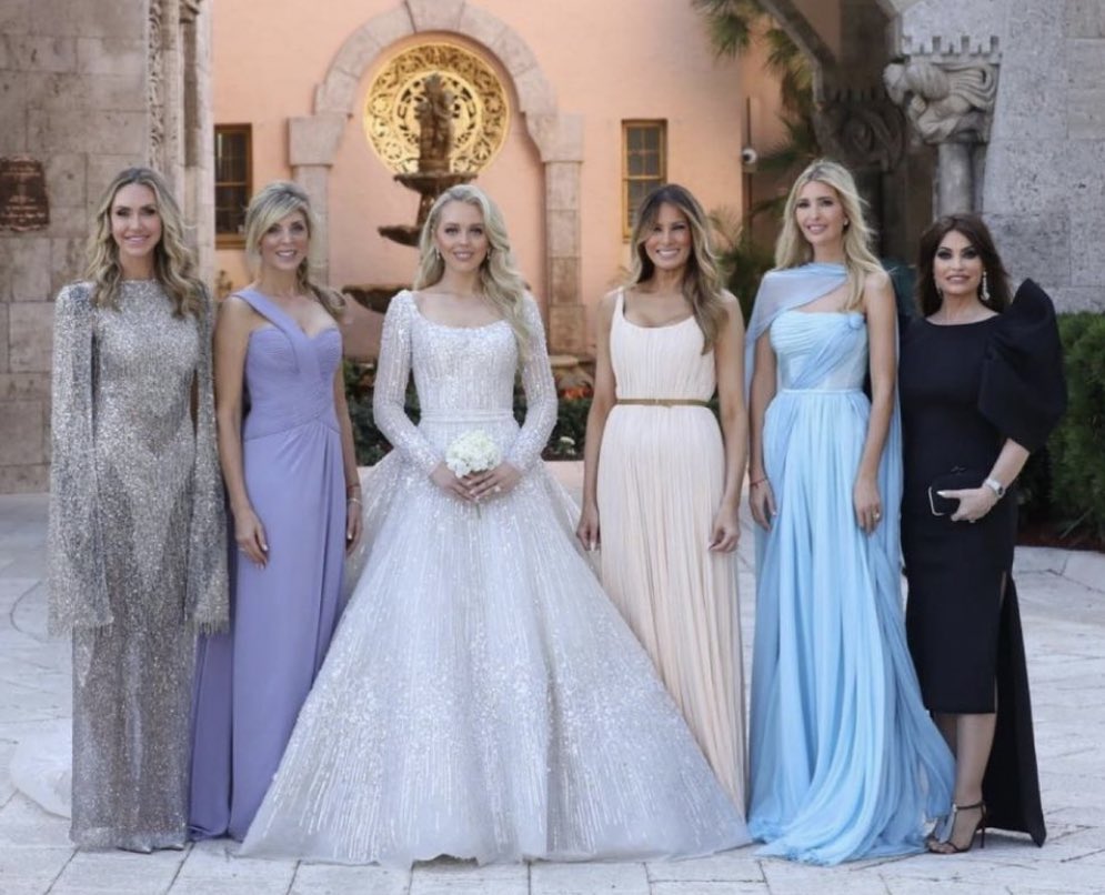 NotHoodlum's tweet photo. Kimberly Gargoyle misread the invitation, thinking she was going to a funeral. https://t.co/zjkAwUy7Zp