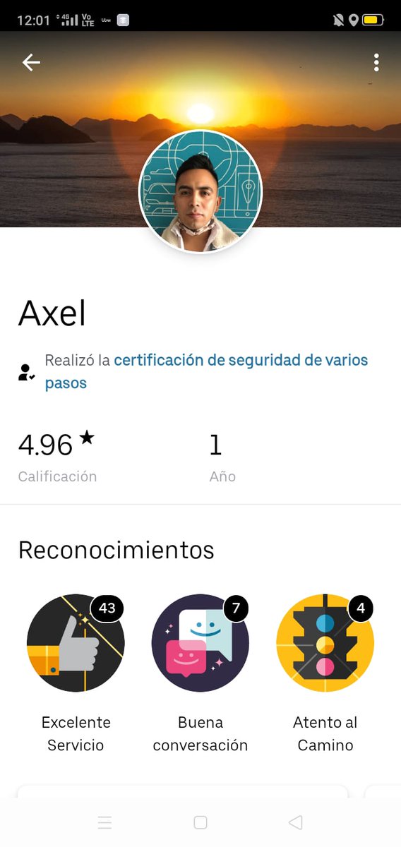 BreenRiveraa's tweet photo. Así es amigos, un vato de #Uber me robó mi cel, y como simplemente dijo que él no lo tenía, los amigos de la app ya no hicieron absolutamente nada al respecto.
Este es el tipo. https://t.co/8yey7yZldY