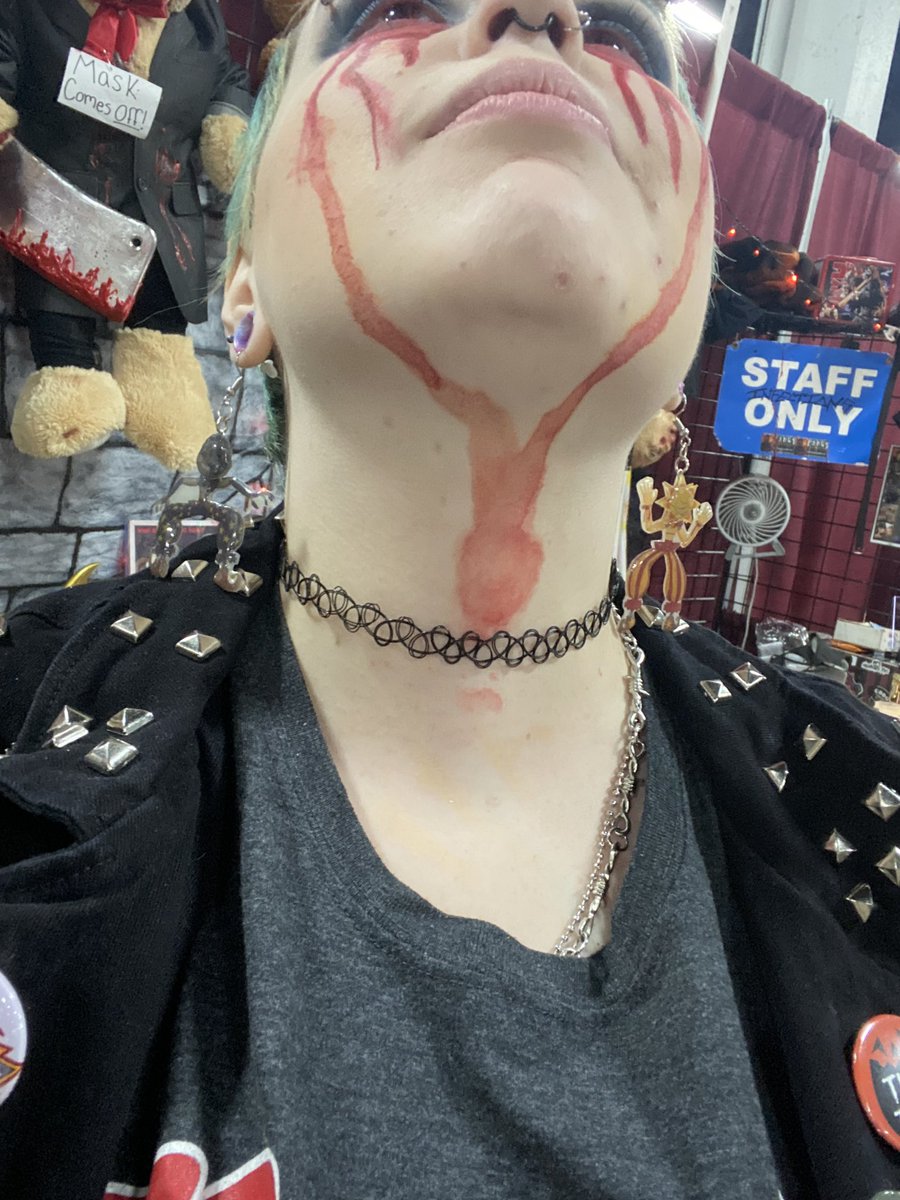 Dana_pool0831's tweet photo. since the con had no ADA accommodations AT ALL, and wasn’t  organized, I didn’t get to meet @RobertBEnglund …I cried my eye blood off. I’ll have to keep my eyes out for him at more cons. Remember folks:Not all disabilities are visible. not having ADA accommodations is illegal https://t.co/ztmSBrIn7Q
