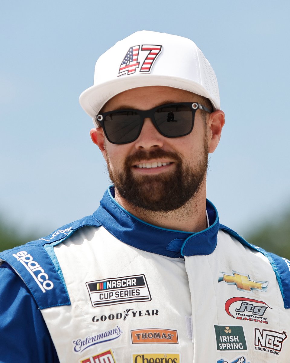 NASCAR tweet media