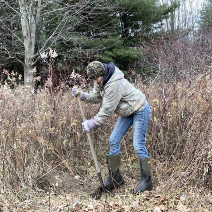 I know I&rsquo;m just supposed to be a slut here, but you guys gotta help save the environment by planting