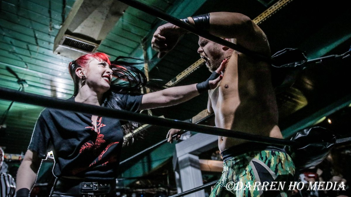 DarrenHoMedia's tweet photo. Rose vs. Devon Shooter at @365pw at The Carlton Performing Arts Hub in #Esquimalt BC on Saturday, November 5, 2022.
#365pw #365pro #365prowrestling #Rose #DevonShooter #prowrestling #professionalwrestling #prowrestlingphotography #pnwwrestling #indiewrestling https://t.co/26KujkQAle