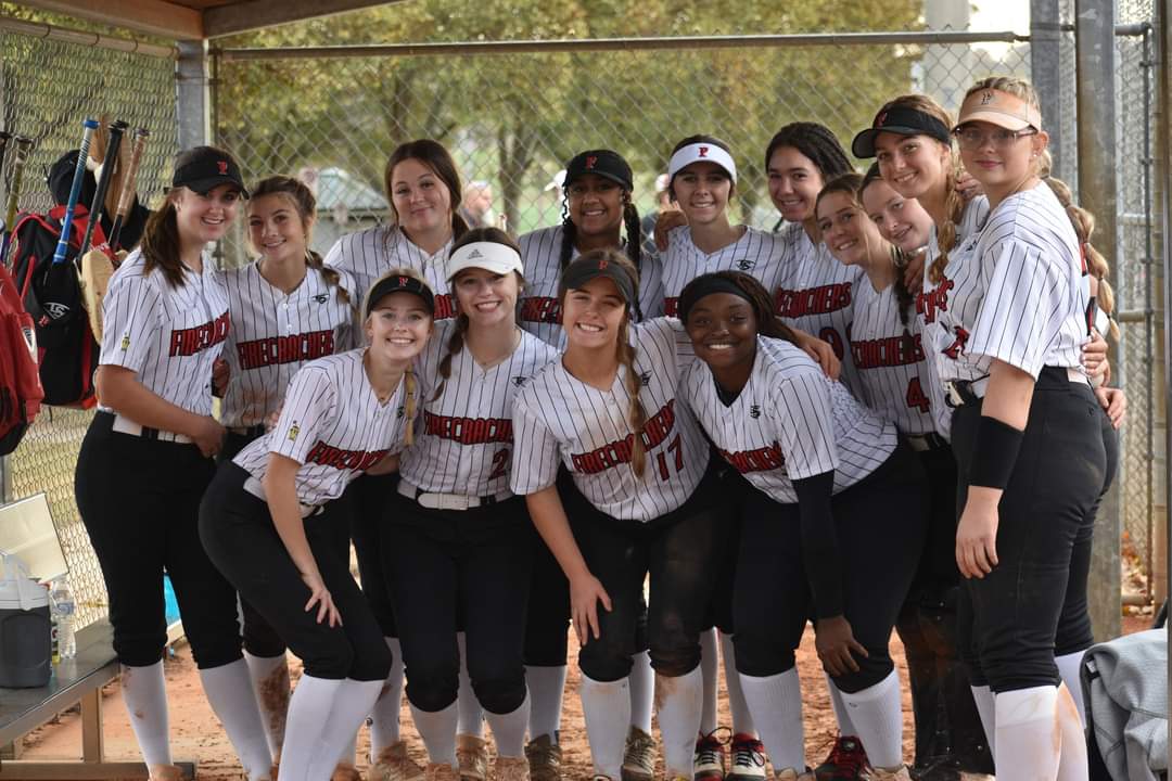 FCGeorgia_2025's tweet photo. A great weekend for our Firecrackers, as we went 5-0 at Veterans Tribute Showcase sending 11 💣s along the way!
Coaches thank you for coming out to see us!
Back at it again next week at the Thunderbolt 5-Star Showcase!
🧨🧨💥 #firecrackers @JGFC07 @FirecrackersGe1 @Los_Stuff https://t.co/inHHyYNcfE