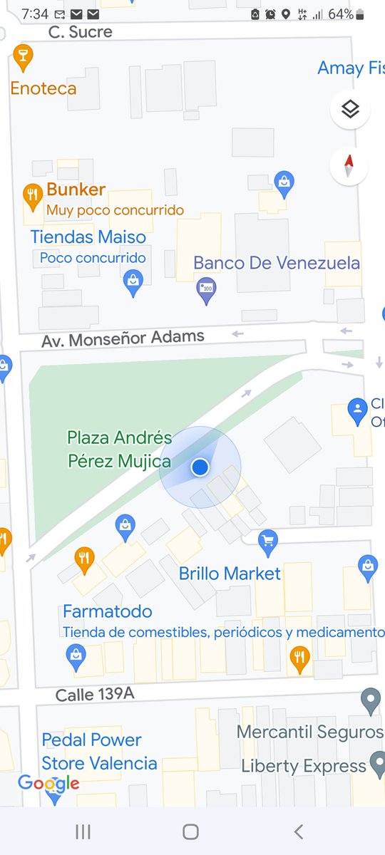 GastroValencia's tweet photo. Casual Food "RAFA'S" un nuevo restaurante en plaza de las escultura "Andrés Pérez Mujica", adentro el ambiente muy juvenil y todavía huele a pintura, su carta variada, entre ensaladas, hamburguesas y platos fuertes, explicada graciosamente en un menú especial. https://t.co/RkK6b5y4Xv