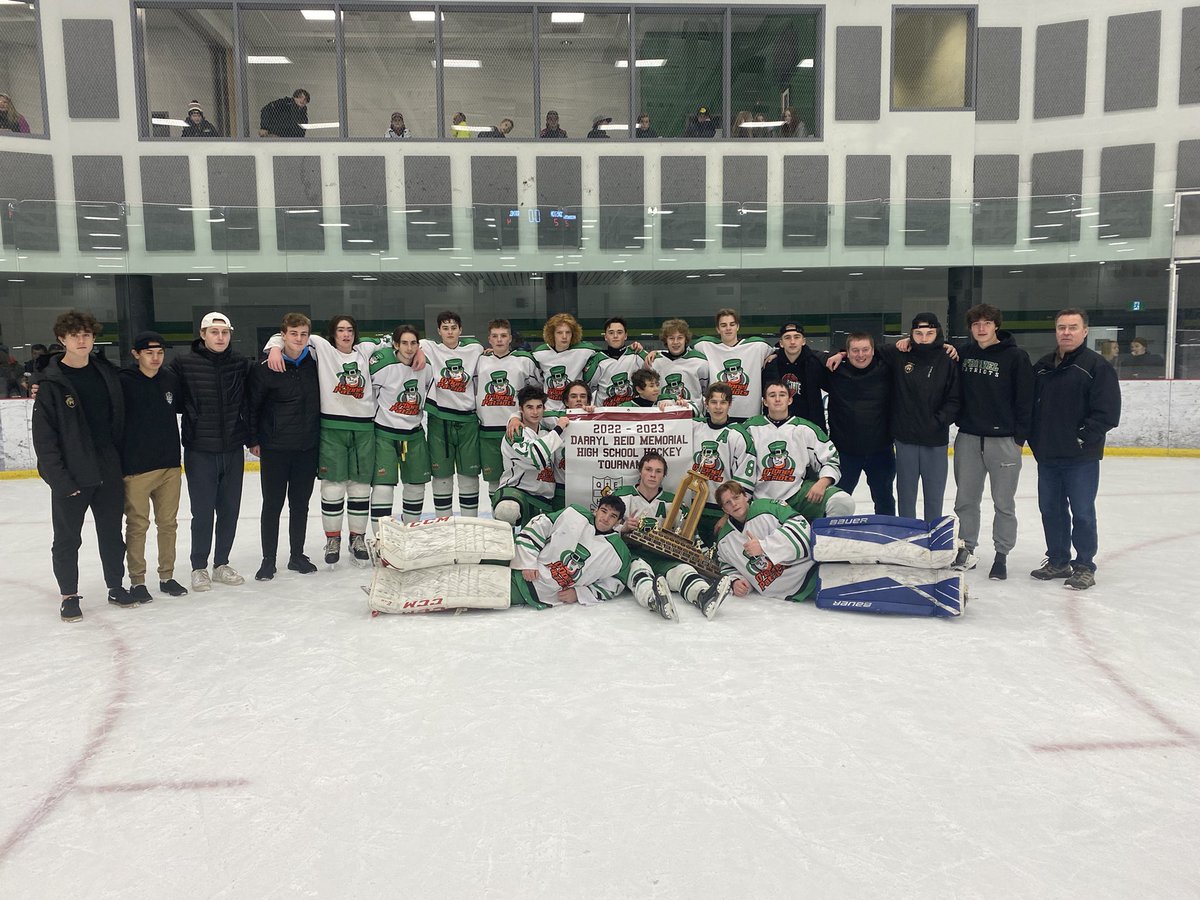 hockey_qe's tweet photo. Congratulations to OD on winning the 37th Annual Darryl Reid Memorial tournament. Many thanks to Lisa Gilbert who did a great job organizing the tournament. @ODHockey @dcsneyd @QE_Athletics https://t.co/XSDGOPmZSW