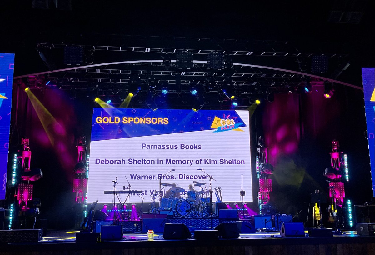 At the 90s Dance Party for Alzheimer's, happy to be a Gold Sponsor this year