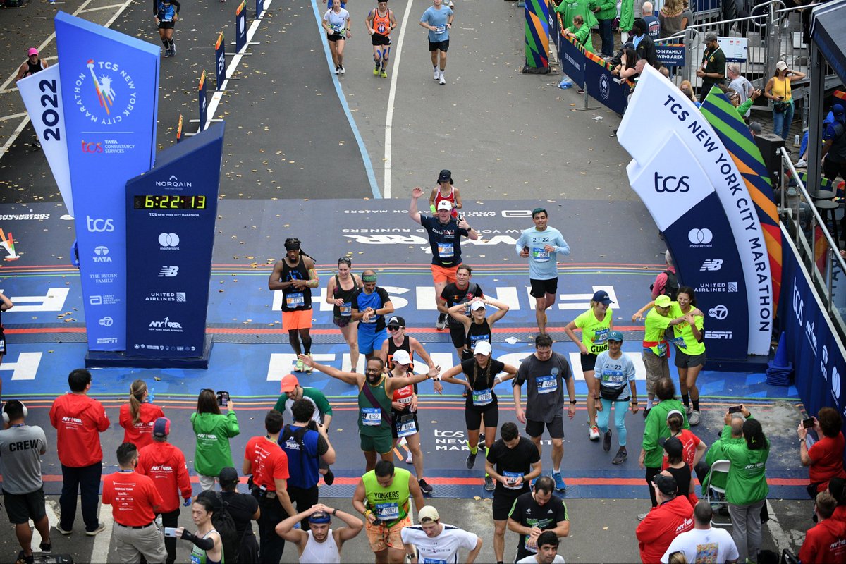 jtitas's tweet photo. Last week in NYC! Tks @MaestraTitas, mom, Petras, Megan, Jeff, Sherry &amp; Kynedei! #teamtitas #tcsnycmarathon https://t.co/lK2Jm2qFN1